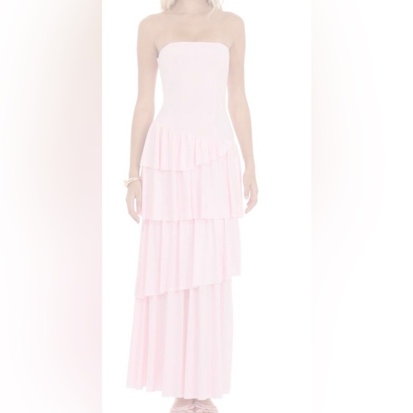 Lucy in the Sky Dresses & Skirts - Lucy in the Sky Light Pink Strapless Dress